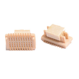 0.5mm 2 * 50P SMT Board-Board Bağlayıcıya Sahip Fosforlu PA9T Bronz Altın Flaş